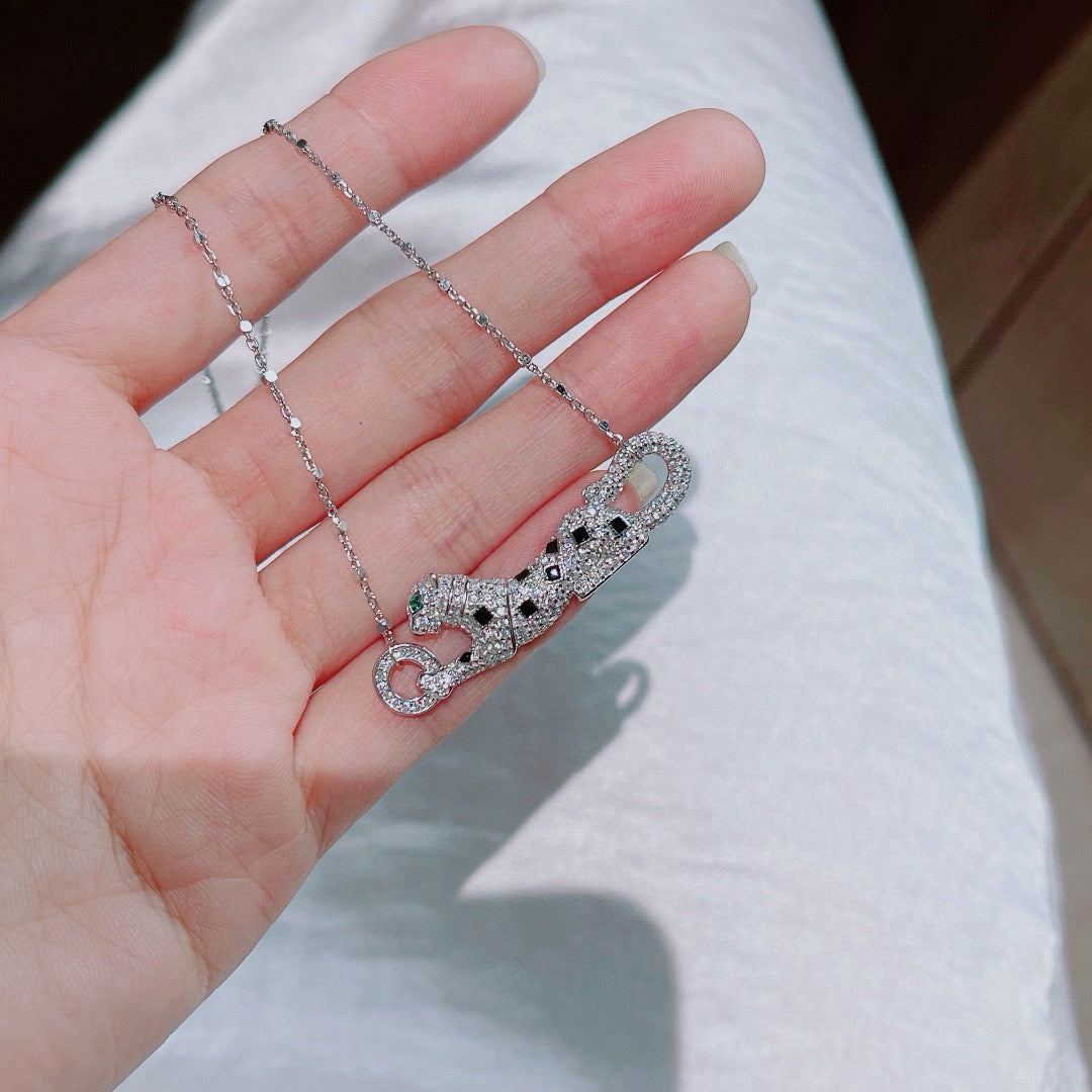 [LUXE JEWELRY] PANTHERE PAVED DIAMOND NECKLACE