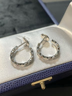 [LUXE JEWELRY]Hollow Design Four-Leaf Clover Flower Shape Ring