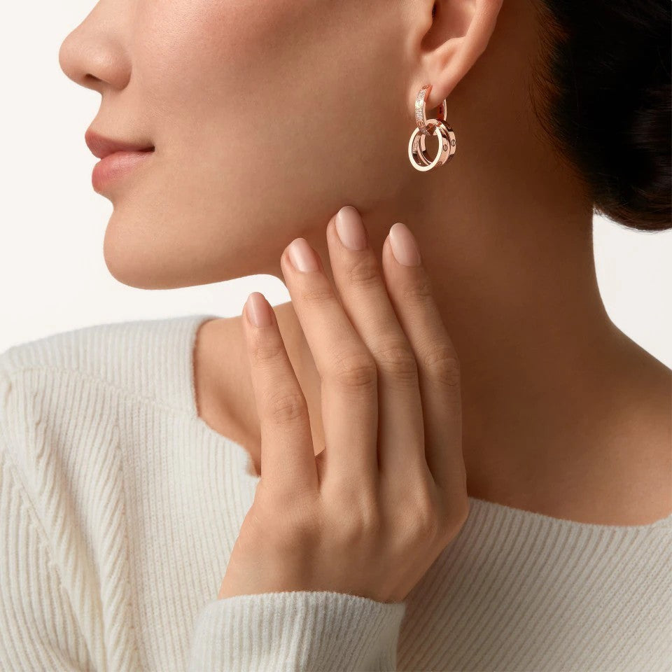 [LUXE JEWELRY] LOVE 3.3MM DANGLE HALF DIAMOND EARRINGS
