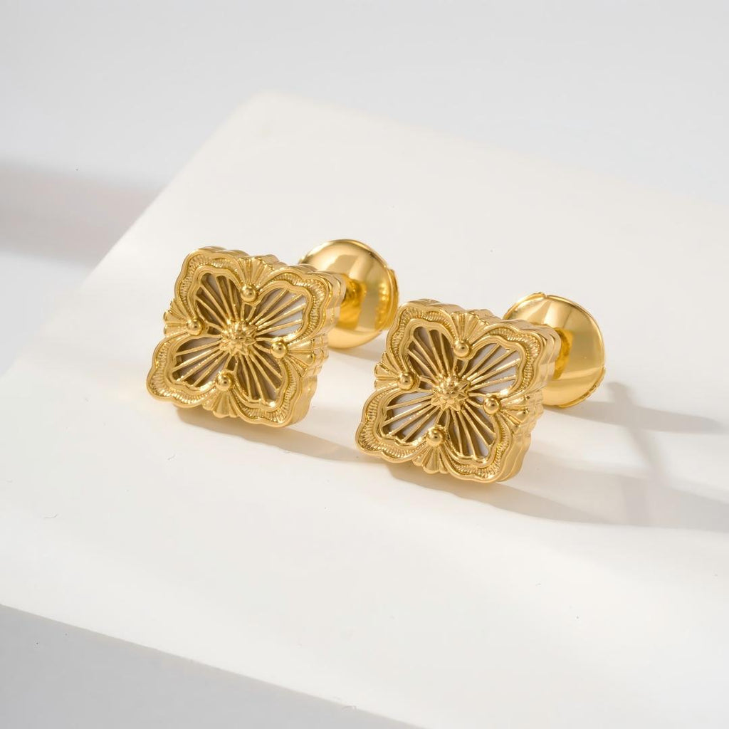 [LUXE JEWELRY]OPERA TULLE GOLD BUTTON EARRINGS ENAMELED ELEMENT