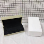 [LUXE] VA CLOVER BOX GIFT BAG