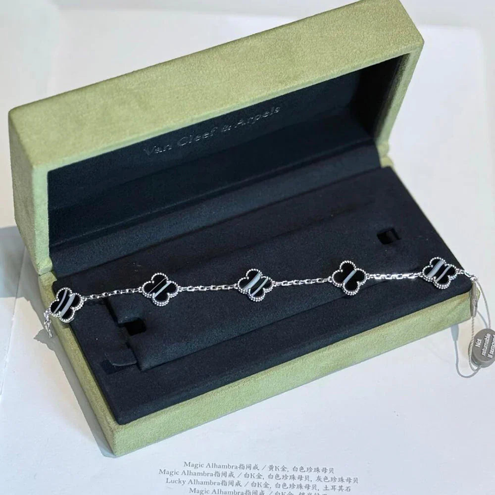 [LUXE JEWELRY] CLOVER 5 MOTIF PULSAR STONE BRACELET COLLECTION