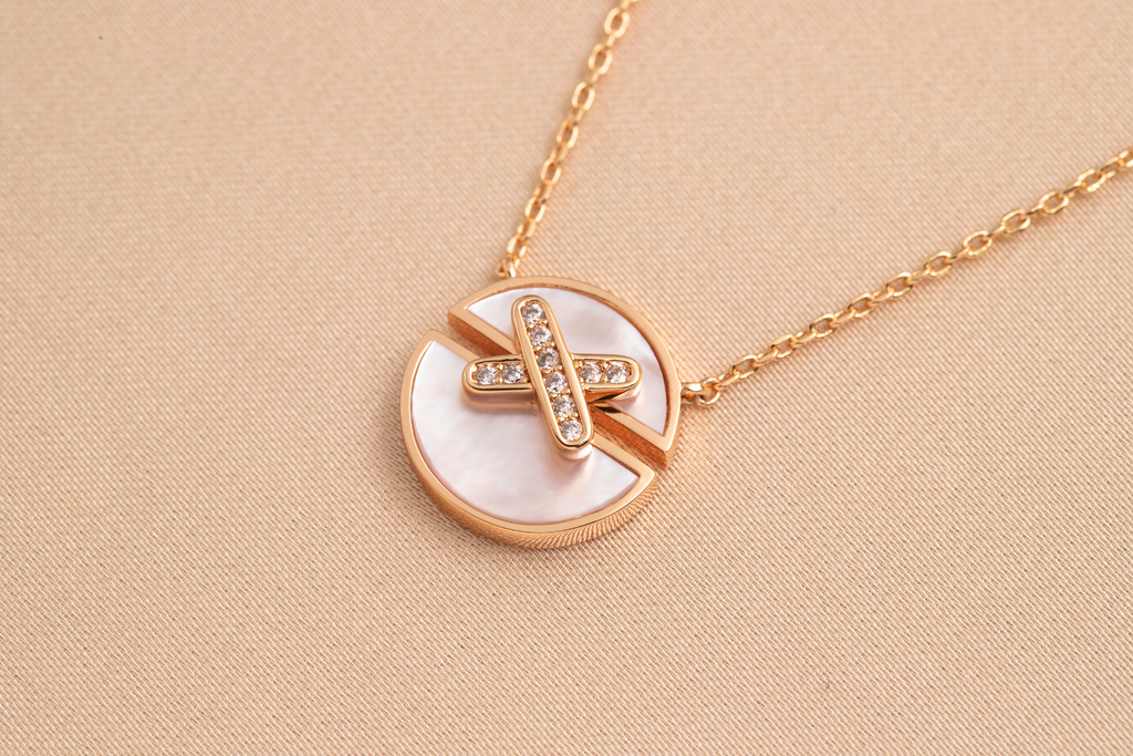 [LUXE JEWELRY]JEUX DE PINK GOLD DIAMOND NECKLACE
