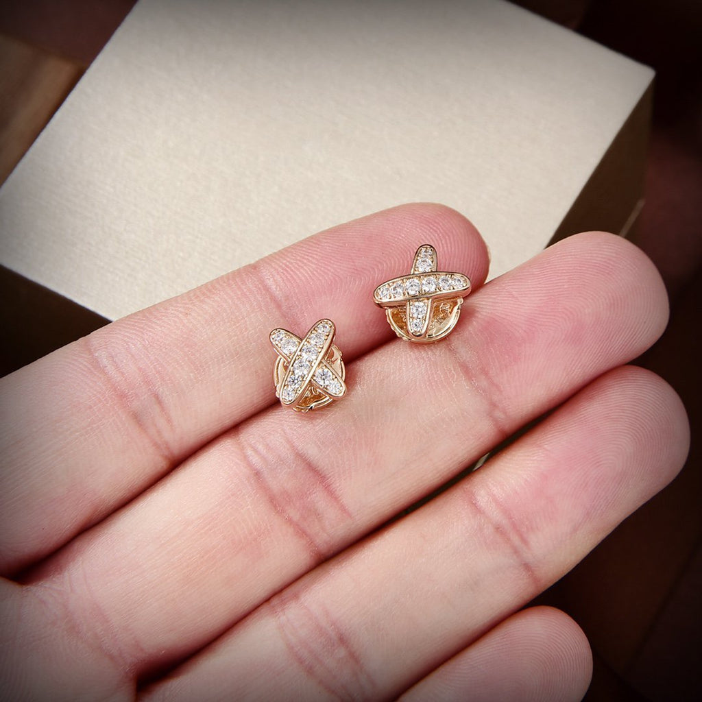 [LUXE JEWELRY]JEUX DE GOLD DIAMOND EARRINGS