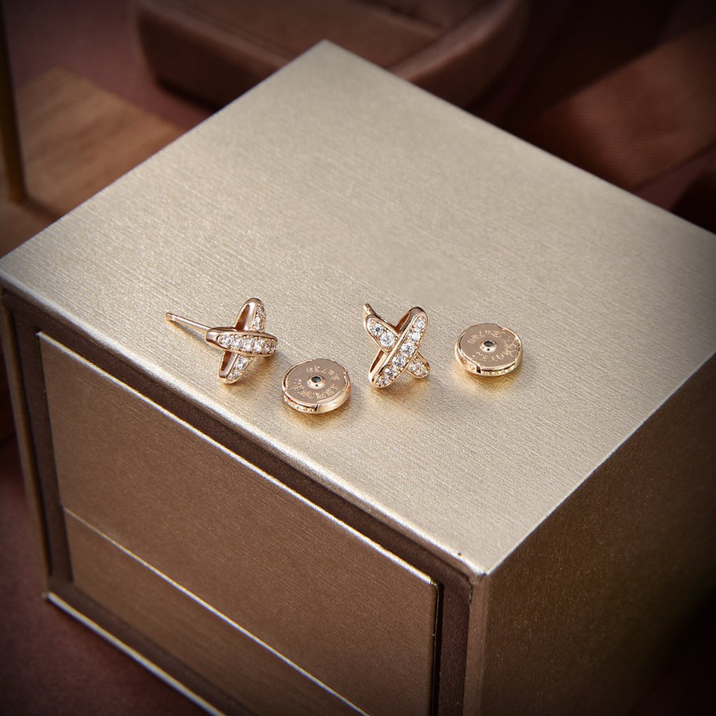 [LUXE JEWELRY]JEUX DE GOLD DIAMOND EARRINGS