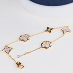 [LUXE JEWELRY]LEAF CLOVER BRACELET