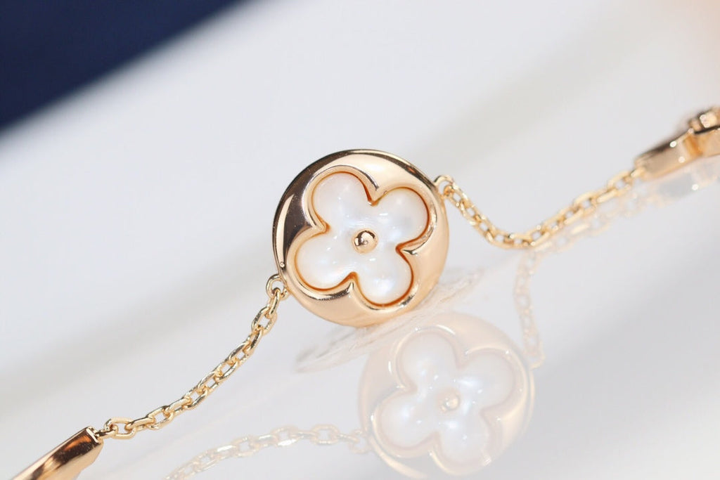 [LUXE JEWELRY]LEAF CLOVER BRACELET