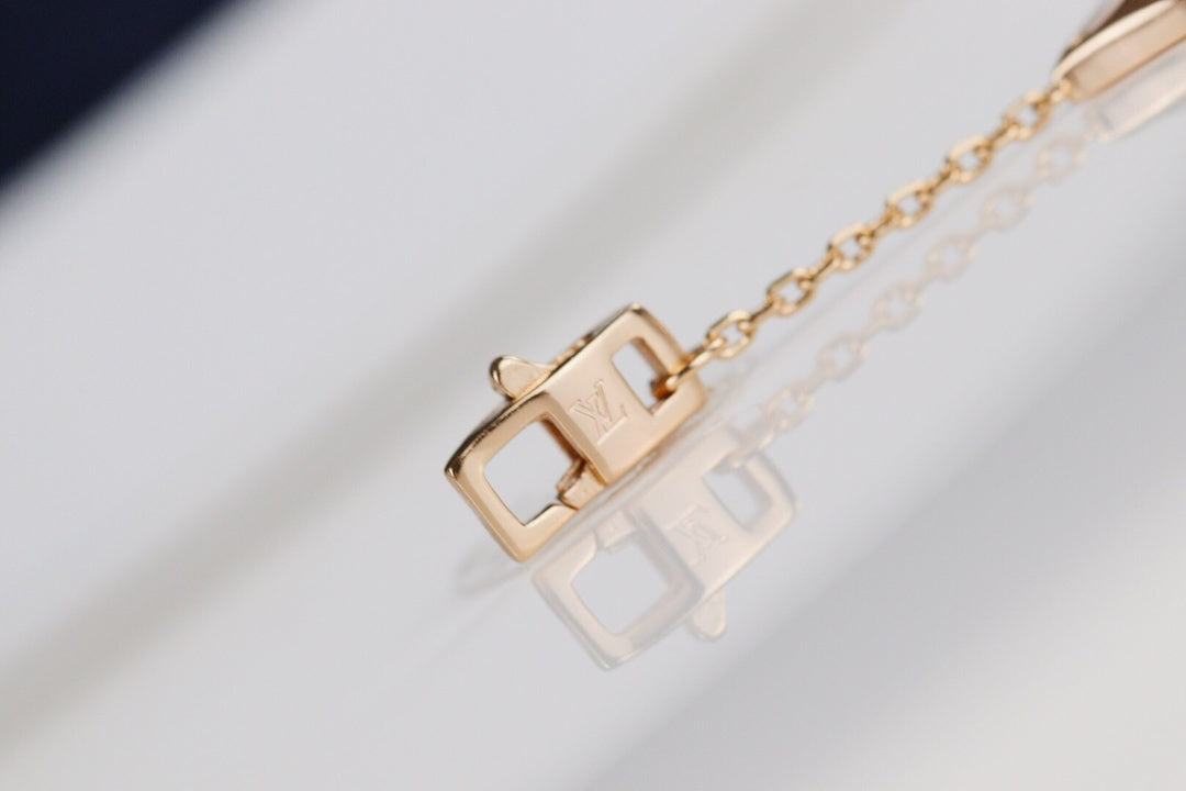 [LUXE JEWELRY]LEAF CLOVER BRACELET