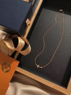 [LUXE JEWELRY]BLOSSOM PENDANT PINK GOLD AND DIAMOND