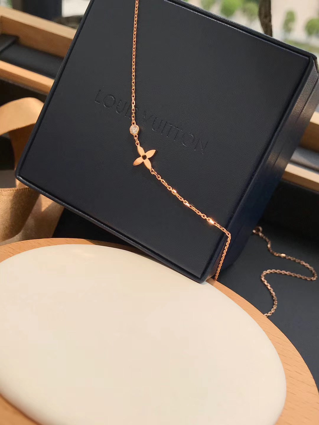 [LUXE JEWELRY]BLOSSOM PENDANT PINK GOLD AND DIAMOND