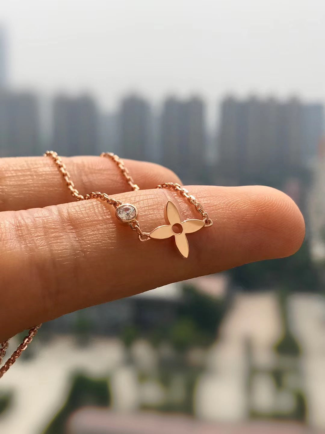 [LUXE JEWELRY]BLOSSOM PENDANT PINK GOLD AND DIAMOND