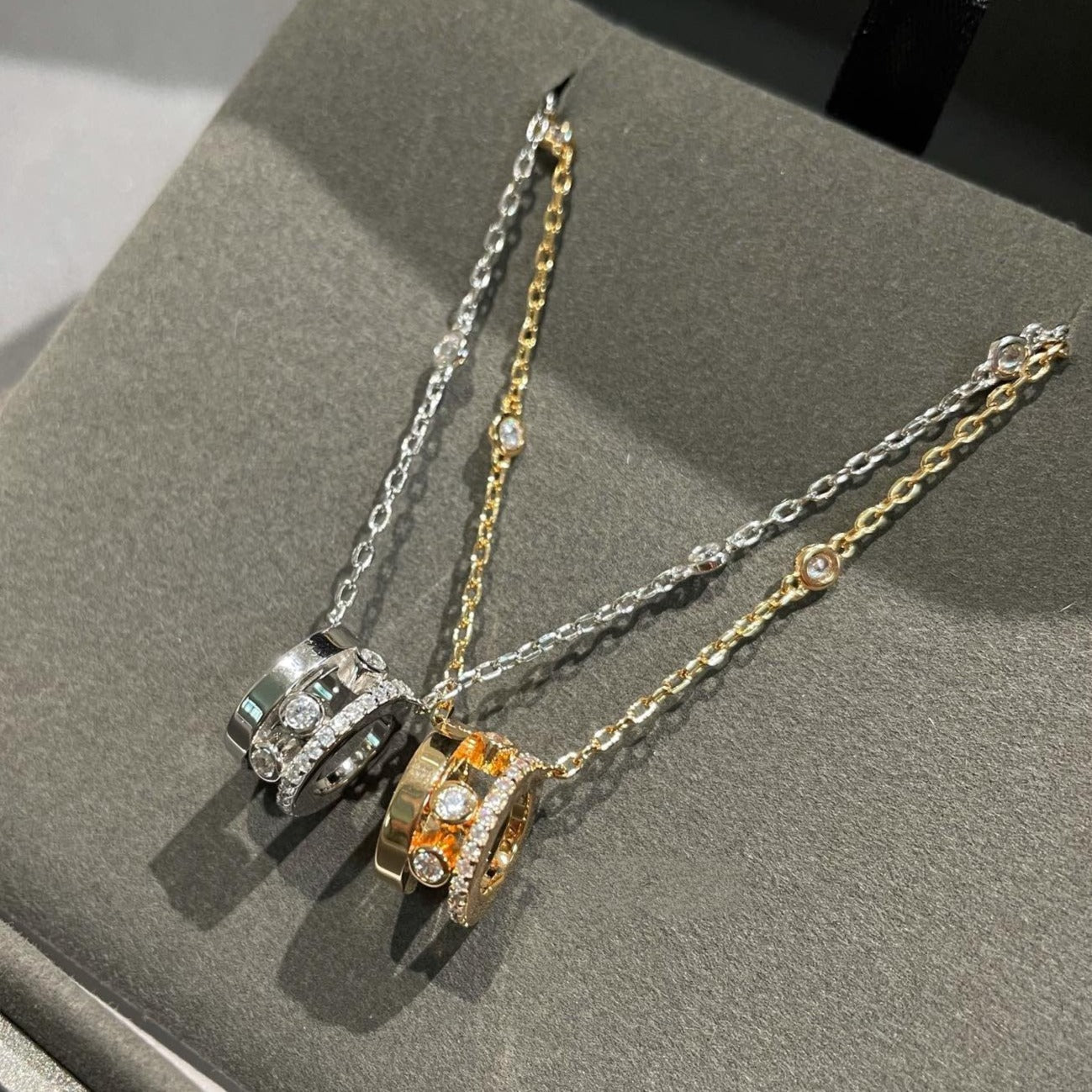 [Luxe Jewellery] CHAIN MOVE ROMANE PEDAND NECKLACE