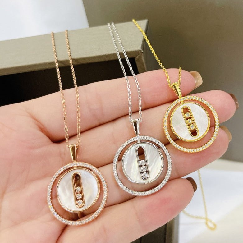 [LUXE JEWELRY]LUCKY MOVE MM NACRE BLANCHE DIAMOND NECKLACE