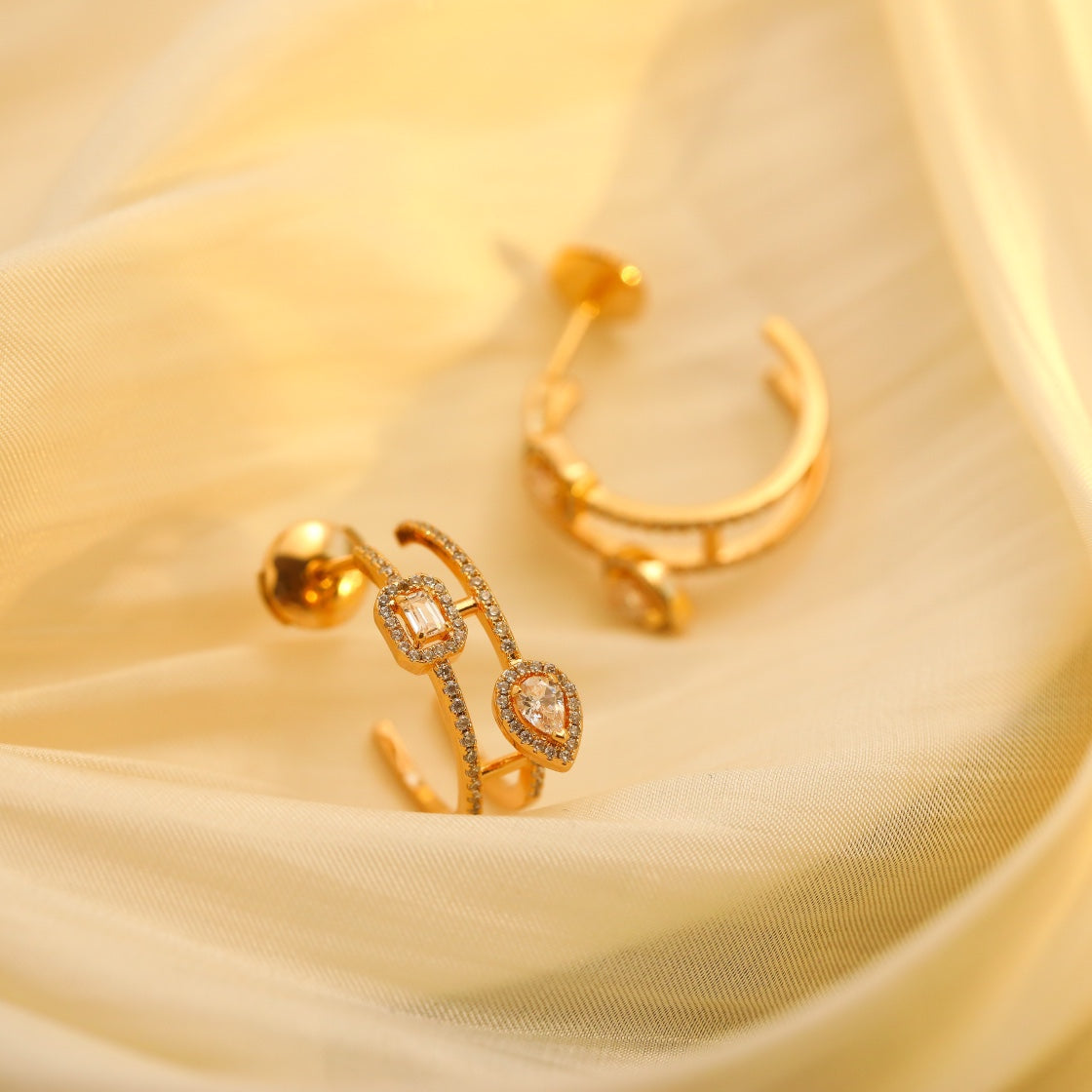[Luxe Jewellery] CREOLES MY TWIN 2 RANGS SILVER DIAMOND EARRINGS