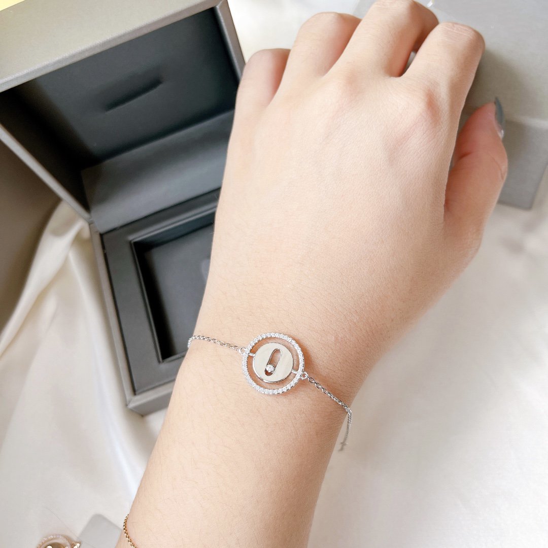 [Luxe Jewellery] LUCKY MOVE PAVED DIAMOND BRACELET