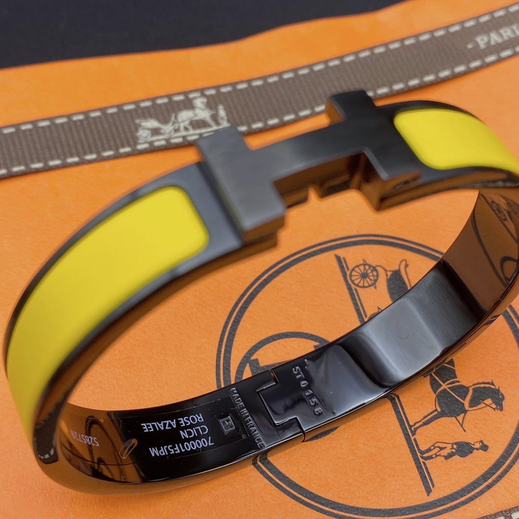 [LUXE JEWELRY]CLIC HM SO BLACK YELLOW BRACELET