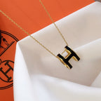 [LUXE JEWELRY]HM CLIC BLACK ENAMEL GOLD NECKLACE