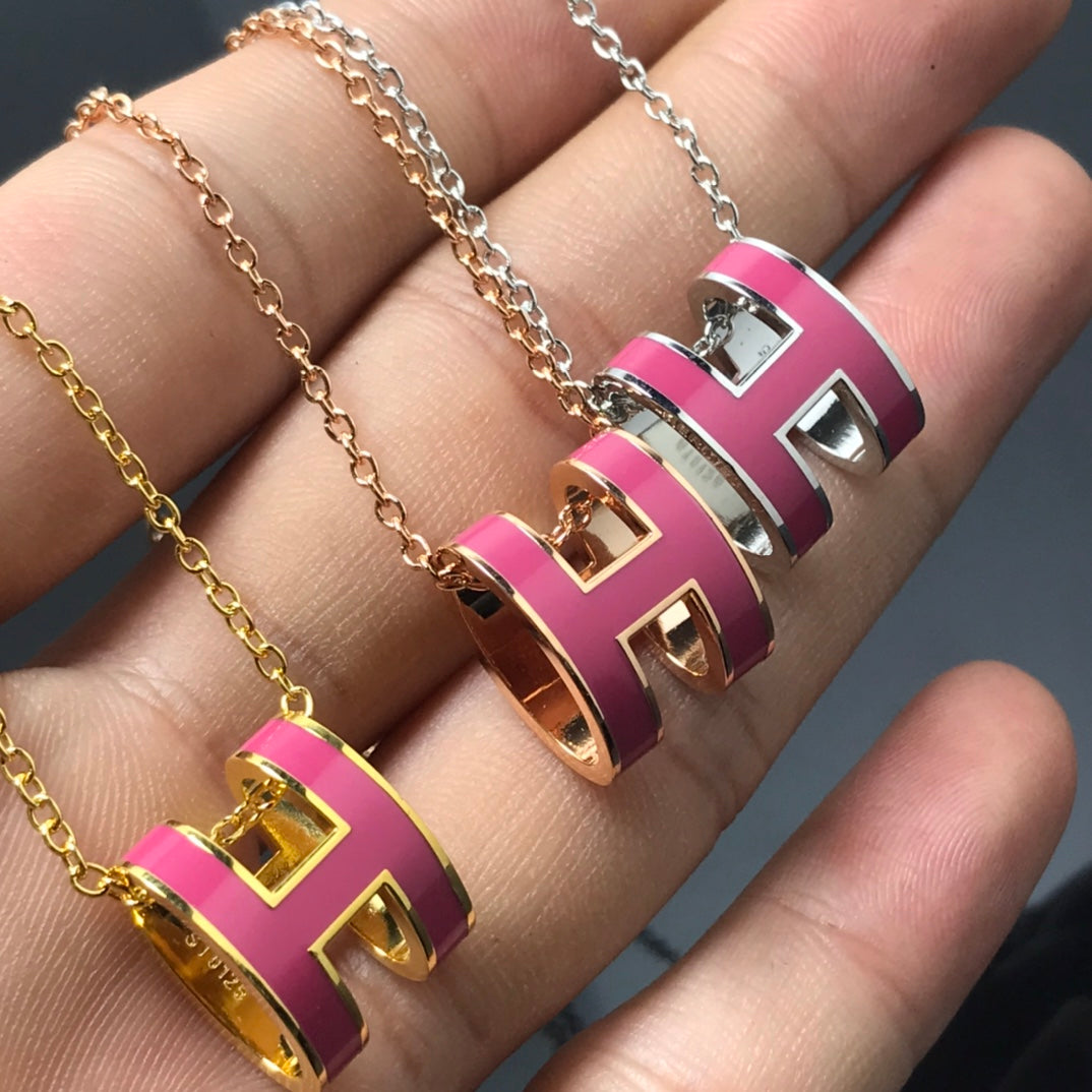 [LUXE JEWELRY]H NECKLACE PINK