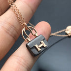 [LUXE JEWELRY]WOMEN'S HM AMULETTES CONSTANCE PENDANT NECKLACE