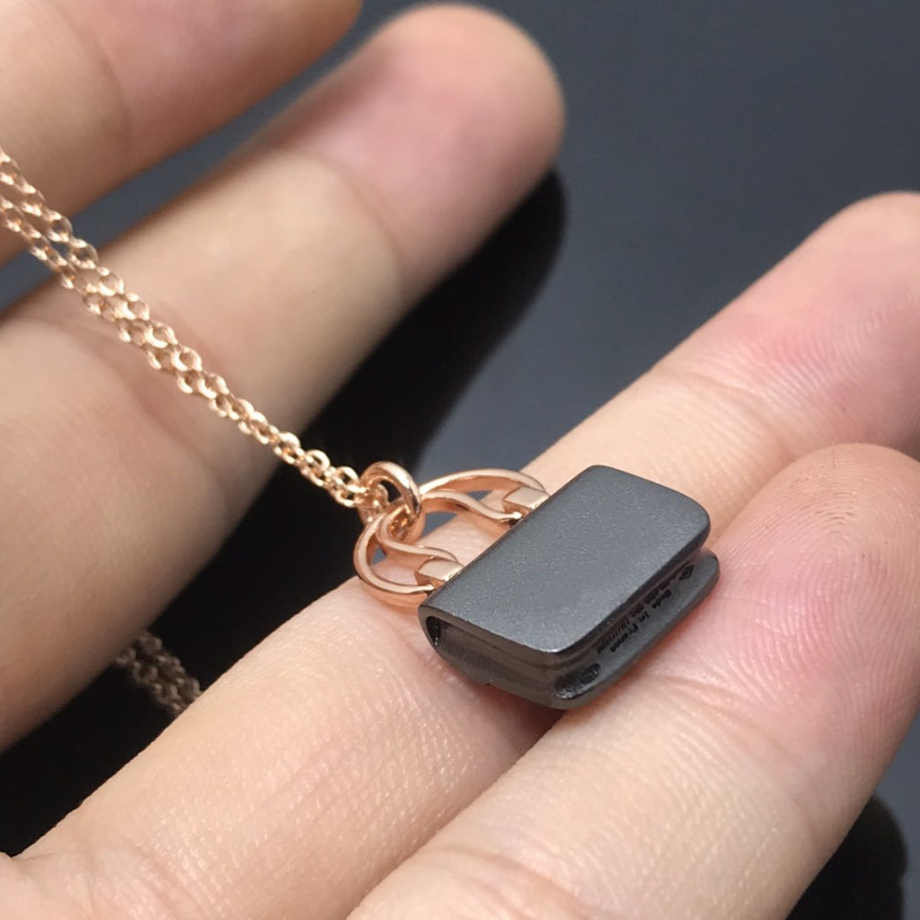 [LUXE JEWELRY]WOMEN'S HM AMULETTES CONSTANCE PENDANT NECKLACE