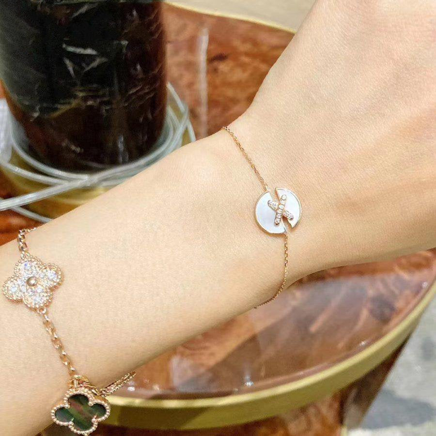 [LUXE JEWELRY]JEUX DE BRACELET MOP PINK GOLD DIAMONDS
