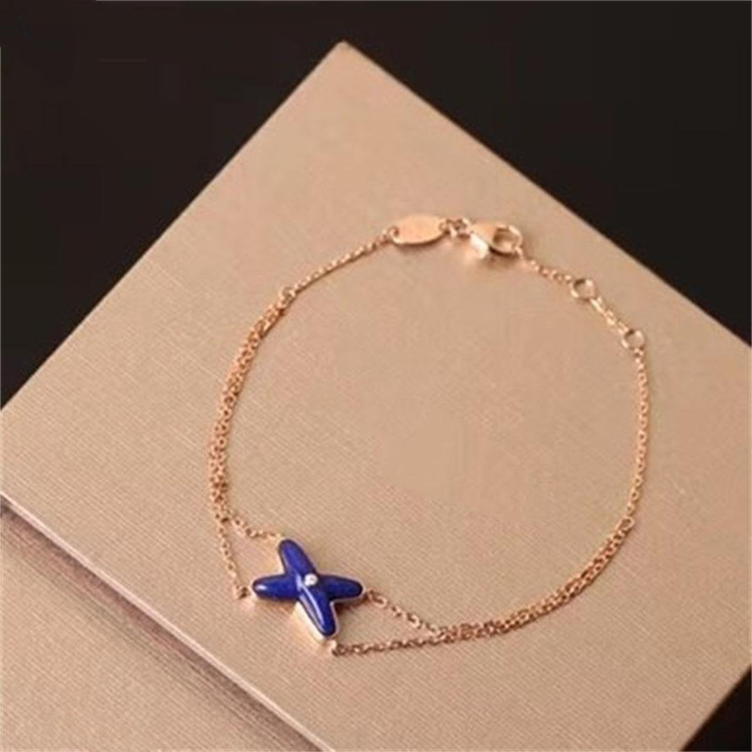 [LUXE JEWELRY]Hollow Design Four-Leaf Clover Flower Shape Ring