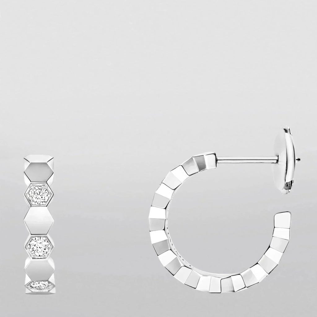 [LUXE JEWELRY]Hollow Design Four-Leaf Clover Flower Shape Ring