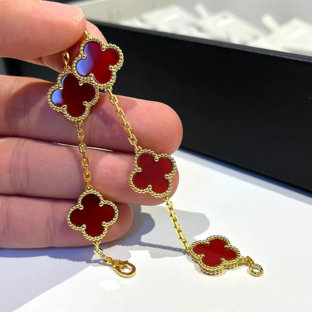 [LUXE JEWELRY] CLOVER 5 MOTIF RED CORNELIAN BRACELET COLLECTION