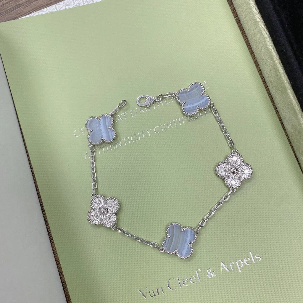 [LUXE JEWELRY] CLOVER 5 MOTIF PURPLE CHALCEDONY BRACELET COLLECTION