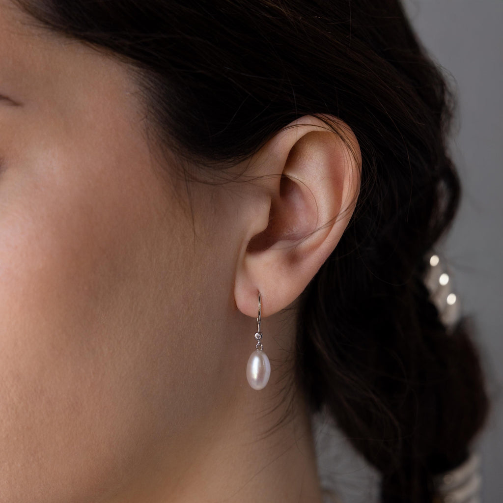 Dangling Pearl Diamond Earrings
