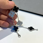 [LUXE JEWELRY] CLOVER 5 MOTIF ONYXS BRACELET COLLECTION