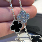 [LUXE JEWELRY] CLOVER 5 MOTIF ONYXS BRACELET COLLECTION