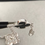 [LUXE JEWELRY] CLOVER 5 MOTIF ONYXS BRACELET COLLECTION