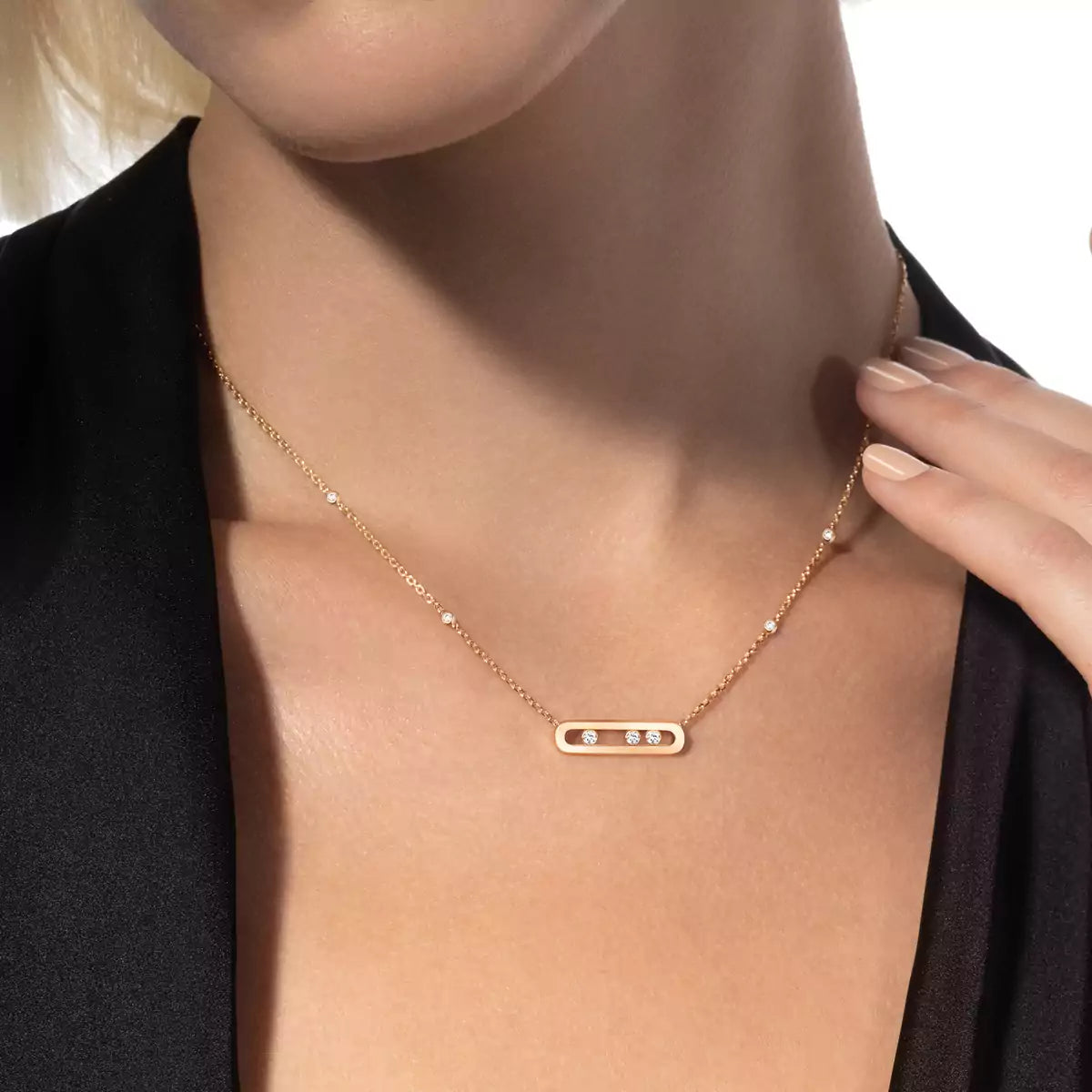 [Luxe Jewellery] Baby Move Necklace