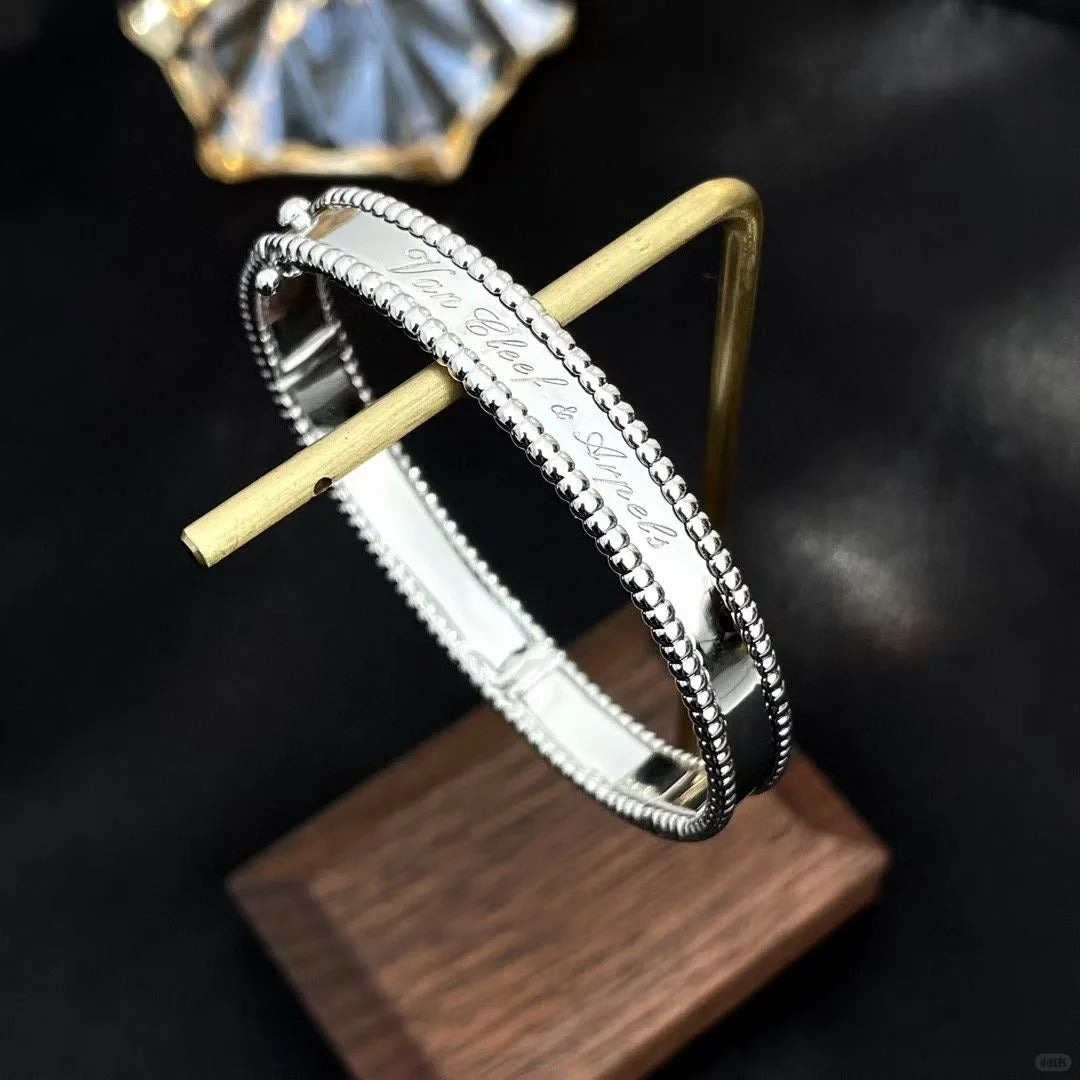 [LUXE JEWELRY]CLOVER PERLEE BRACELET SIGNATURE ENGRAVING SERIES