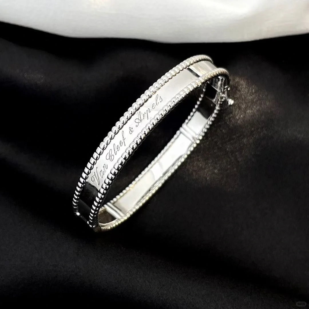 [LUXE JEWELRY]CLOVER PERLEE BRACELET SIGNATURE ENGRAVING SERIES