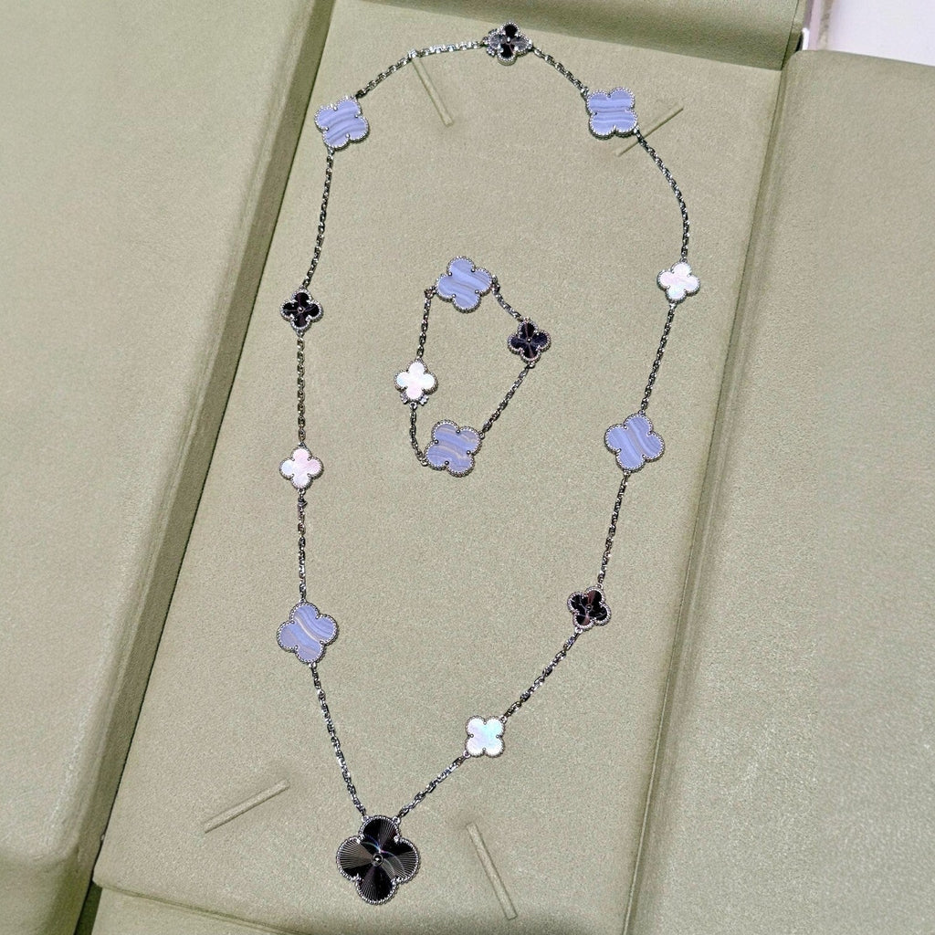 [LUXE JEWELRY]DETACHABLE CLOVER 15(11+4) FLOWER SILVER NECKLACE SET