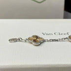 [LUXE JEWELRY] CLOVER 5 MOTIF LASER BRACELET COLLECTION