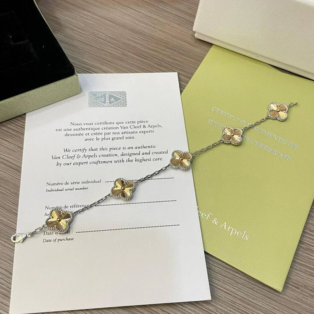 [LUXE JEWELRY] CLOVER 5 MOTIF LASER BRACELET COLLECTION