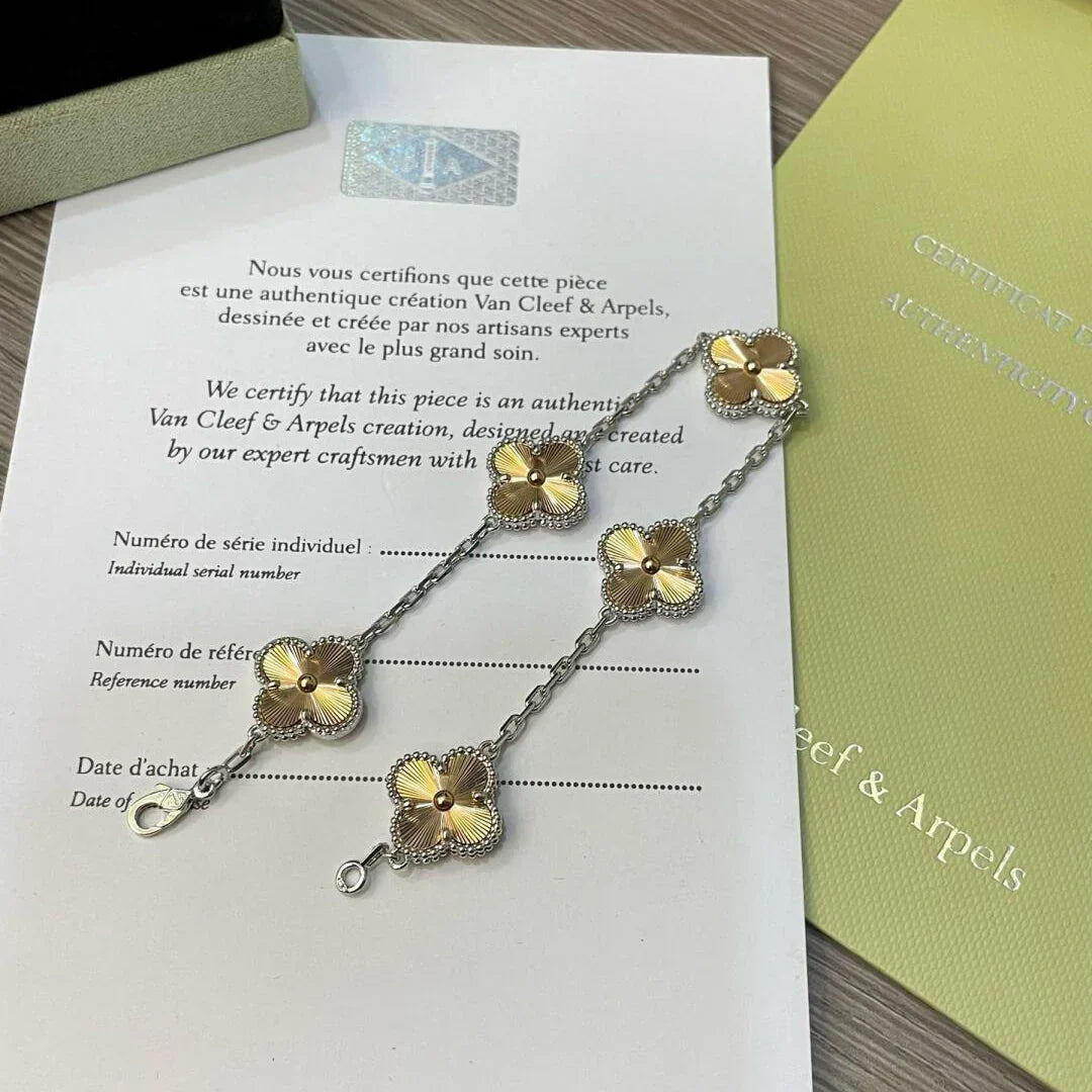 [LUXE JEWELRY] CLOVER 5 MOTIF LASER BRACELET COLLECTION