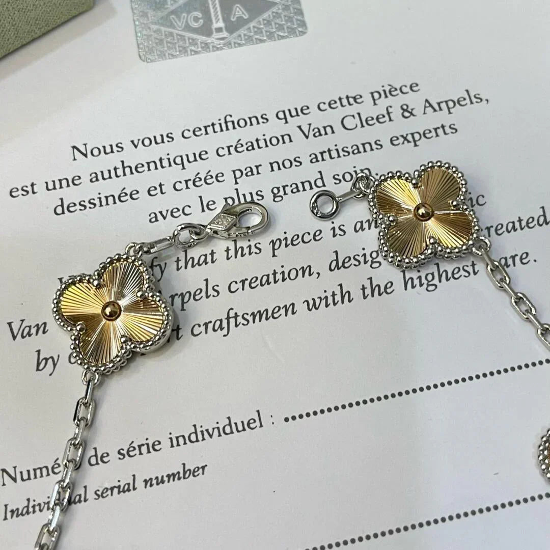 [LUXE JEWELRY] CLOVER 5 MOTIF LASER BRACELET COLLECTION
