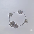 [LUXE JEWELRY]FRIVOLE SILVER 5 FLOWERS BRACELET