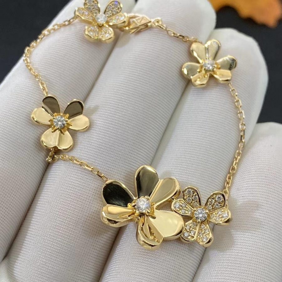 [LUXE JEWELRY]FRIVOLE GOLD 5 FLOWERS BRACELET