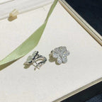 [LUXE JEWELRY]FRIVOLE SILVER FLOWER DIAMOND EARRINGS