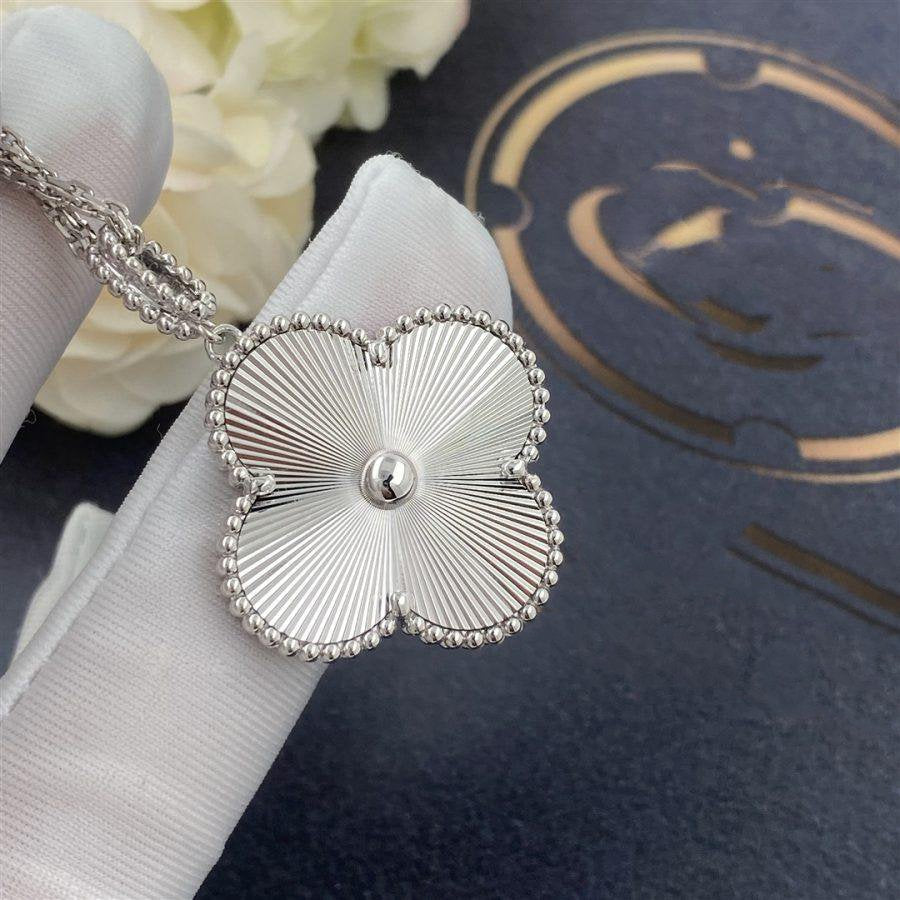 [LUXE JEWELRY]CLOVER 25MM SILVER BIG CLOVER NECKLACE