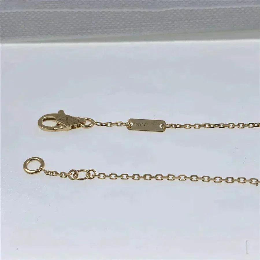 [LUXE JEWELRY]CLOVER  CARNELIAN SINGLE FLOWER BRACELET