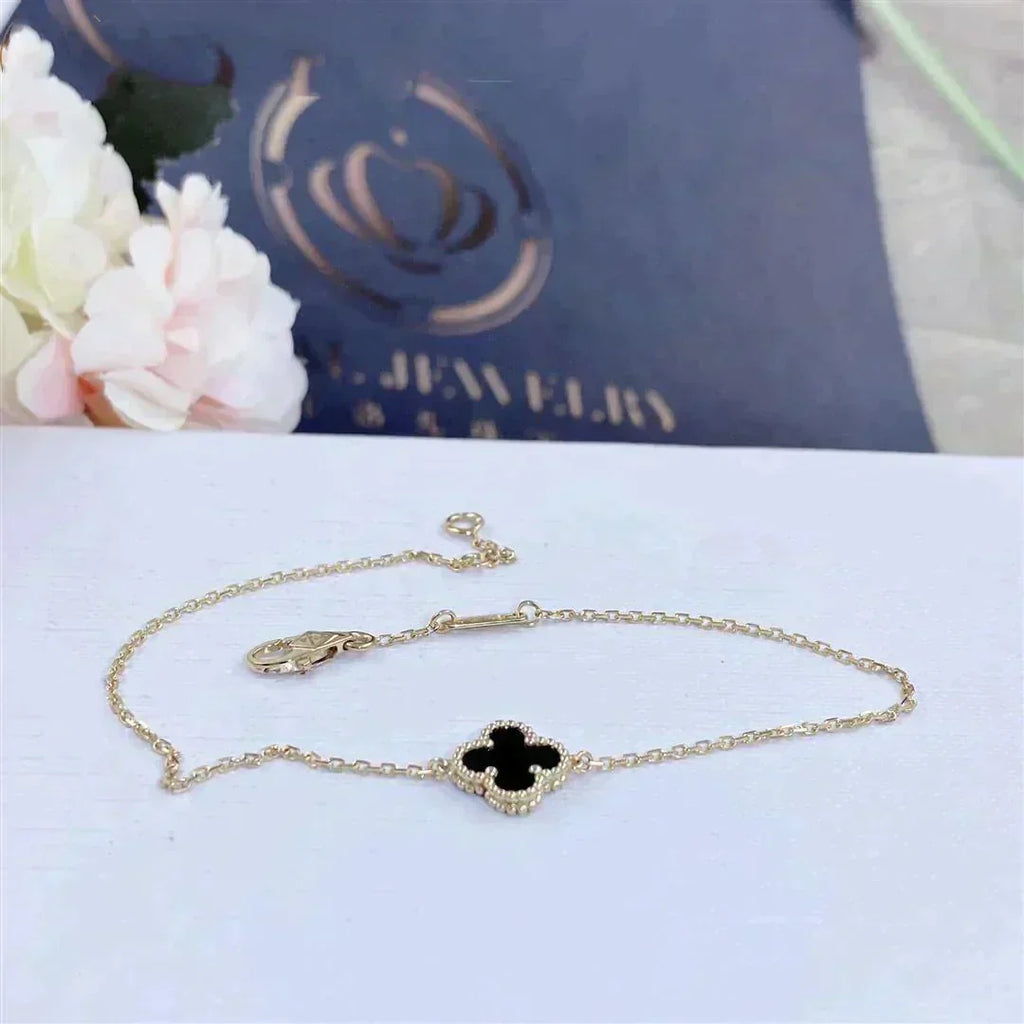 [LUXE JEWELRY]CLOVER ONYX SINGLE FLOWER BRACELET