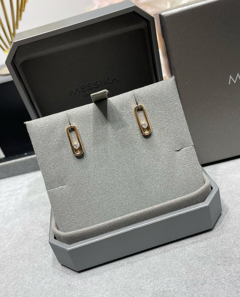 [Luxe Jewellery] MOVE UNO SMALL 1 DIAMOND EARRINGS