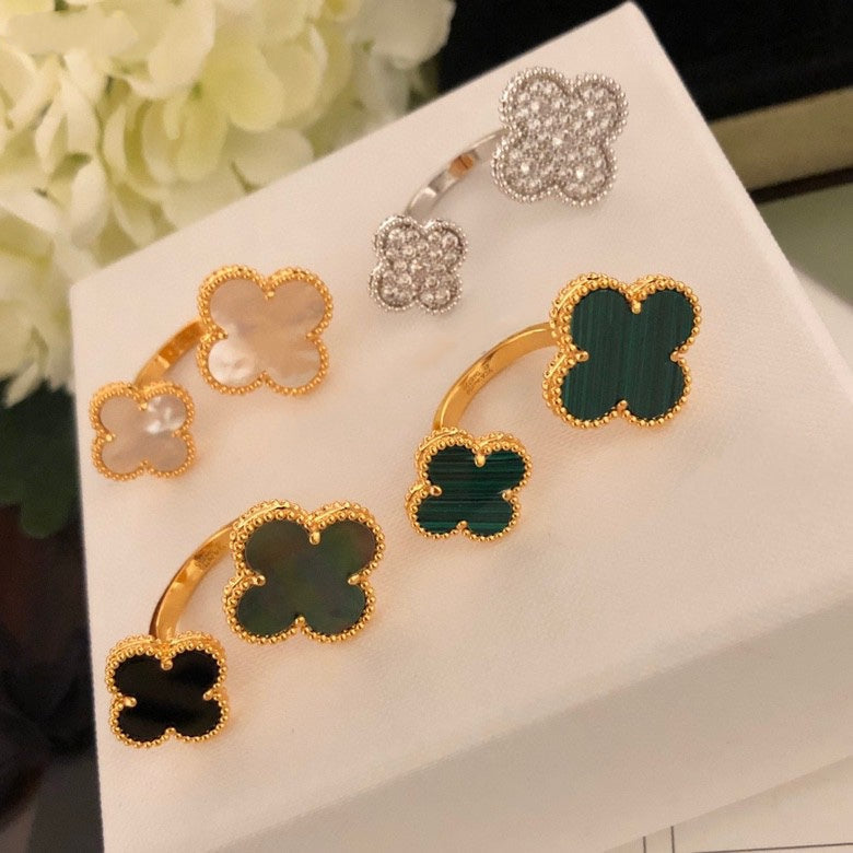 [LUXE JEWELRY]CLOVER BETWEEN THE FINGER RING